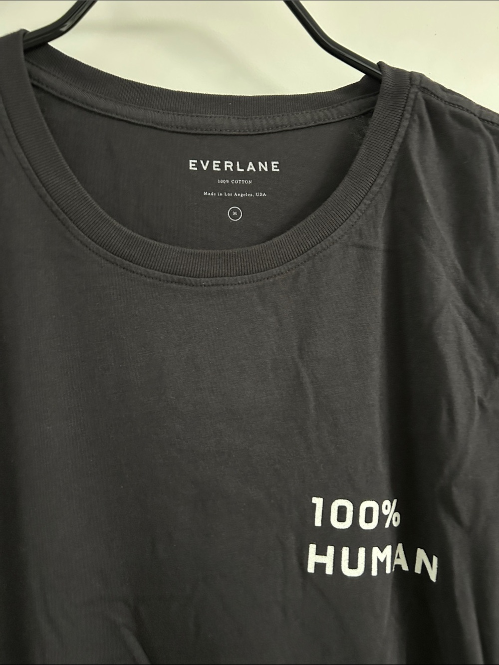 everlane - 100% human tee - Picture 2 of 4